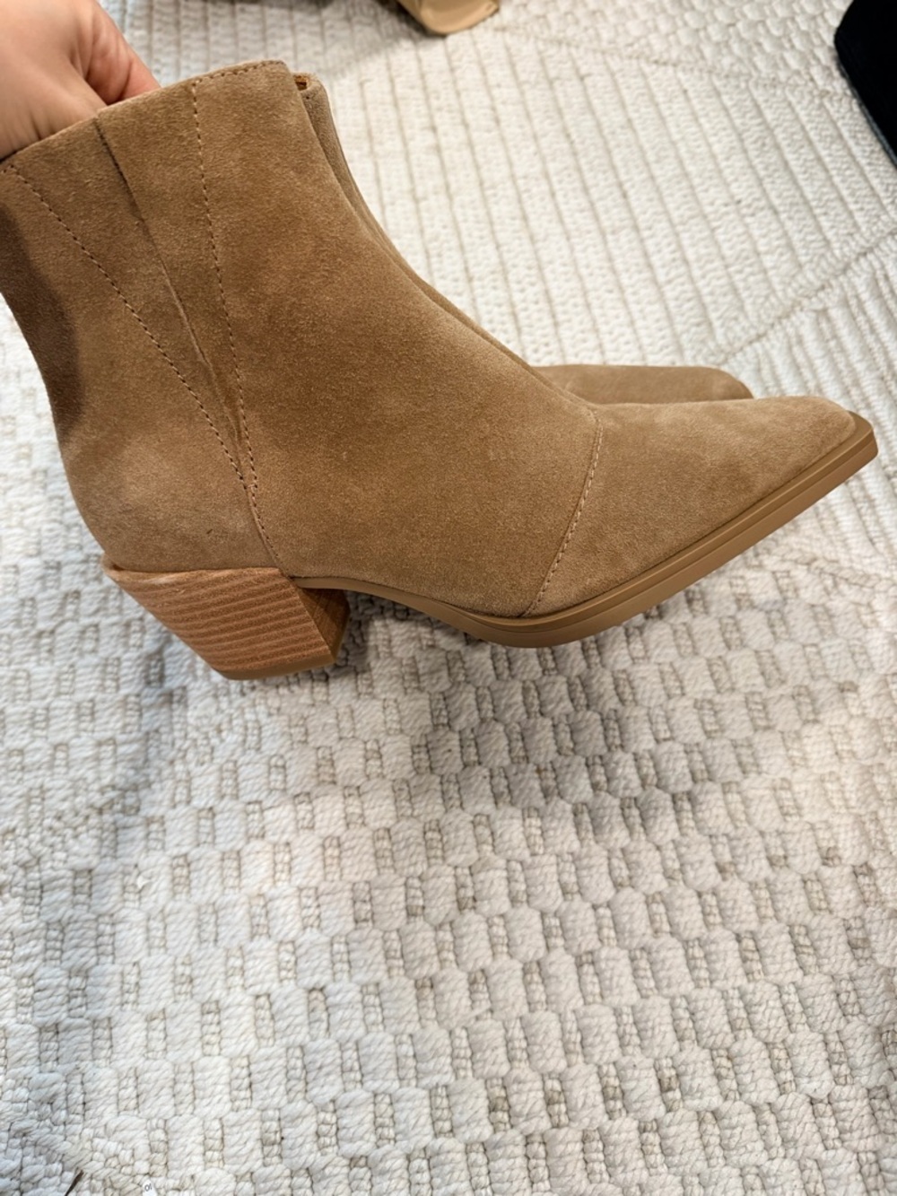Rag & Bone Dart Suede Pull-On Ankle Booties - Picture 7 of 9